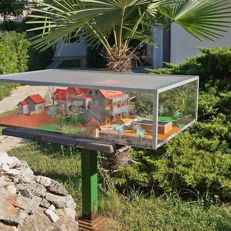 Ana-1 By Interhome