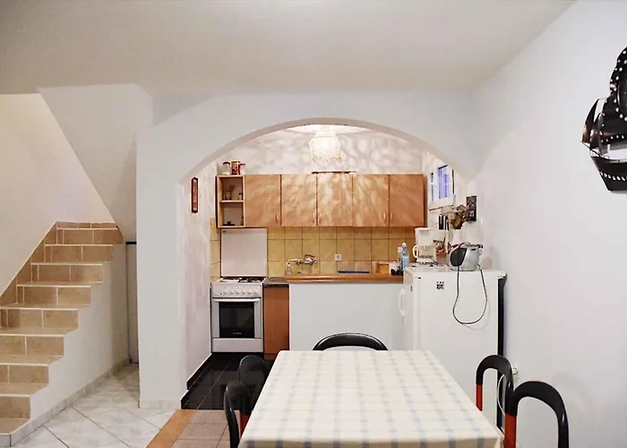 Casa de Férias Ana-1 By Interhome Vir